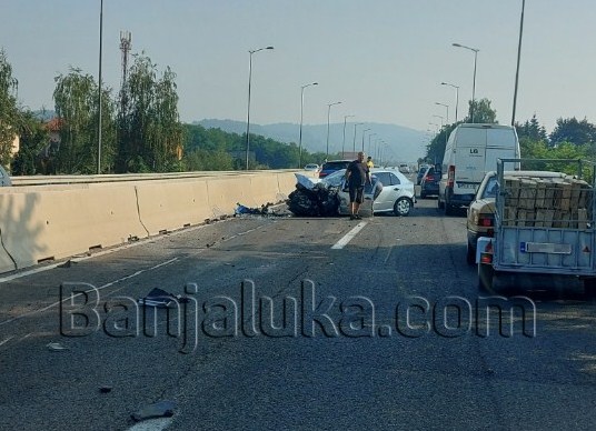 Poznat identitet Banjalučanke koja je nastradala u sudaru u Trnu