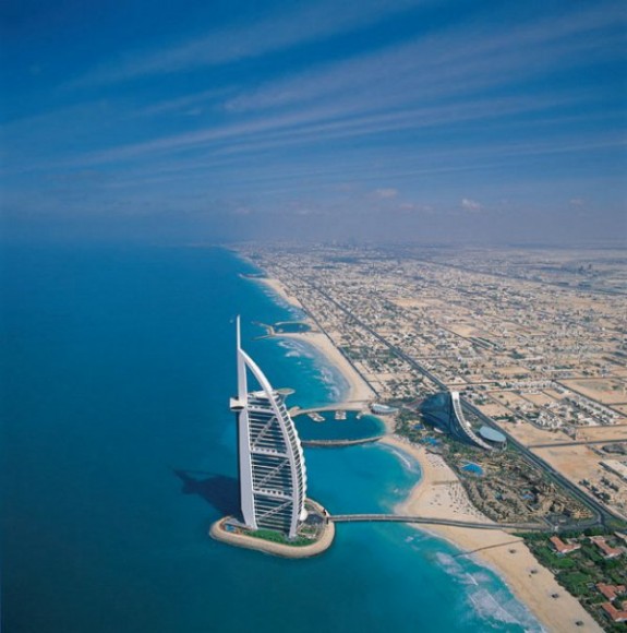 Hotel Burj Al Arab, pogled iz aviona