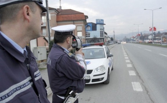 policija