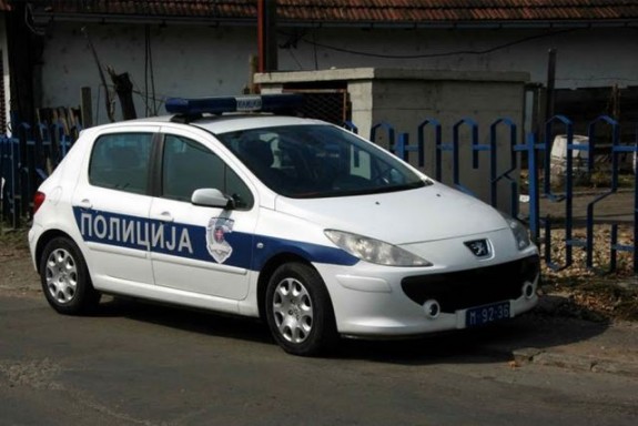 policija