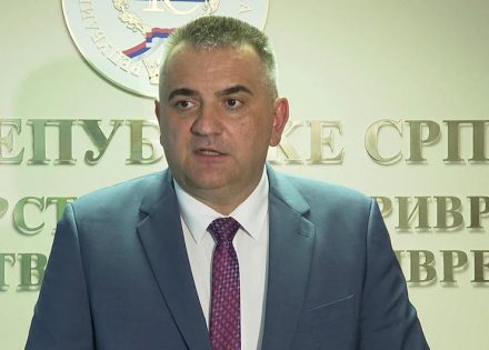 minić